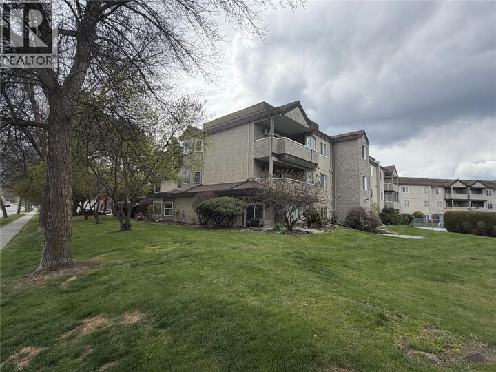 Property Photo:  3842 Gordon Drive 135  BC V1W 3G4 