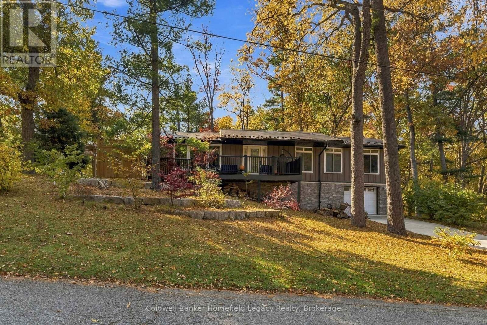 Property Photo:  10020 Port Franks Estate Drive  ON N0M 2L0 