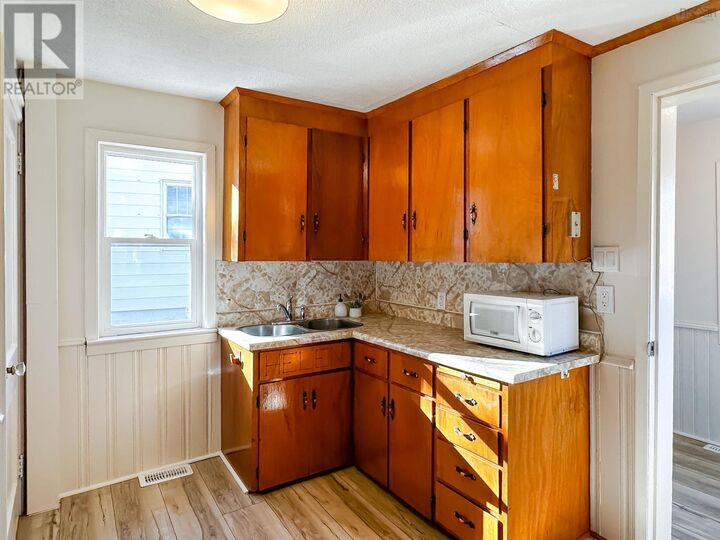 Property Photo:  359 Canaan Avenue  NS B4N 0J9 