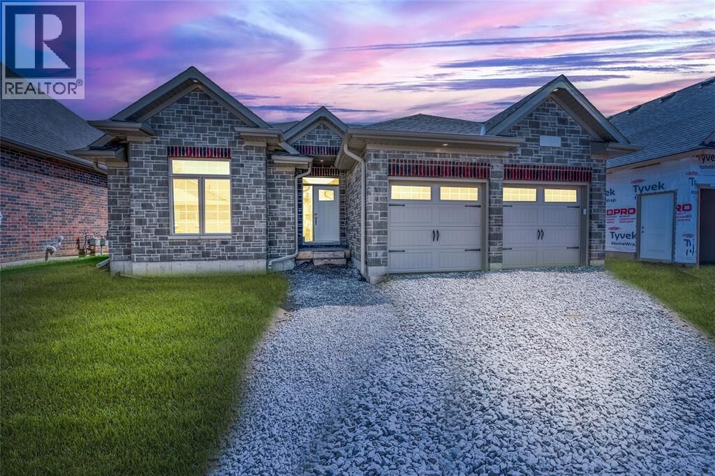 Property Photo: 3808 Turnberry Lane ON N0N 1E0