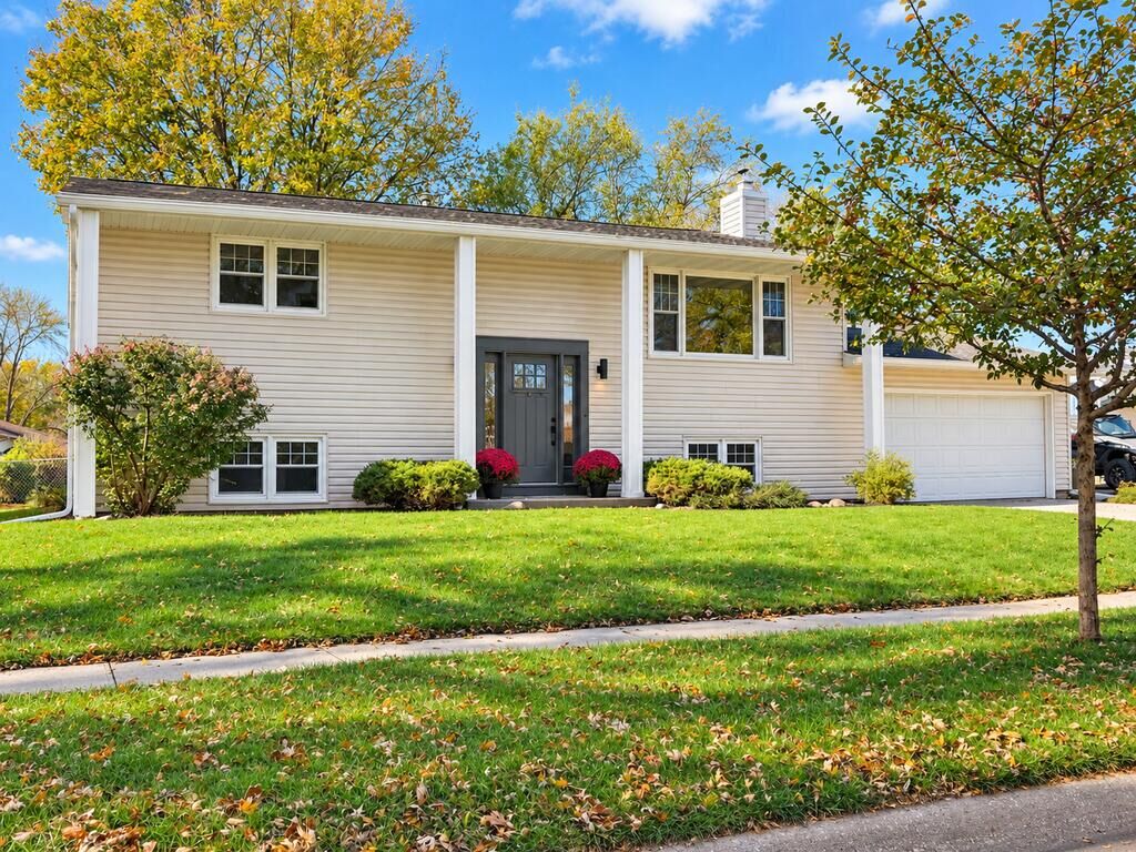 Property Photo: 1432 North 31st Street IA 50501