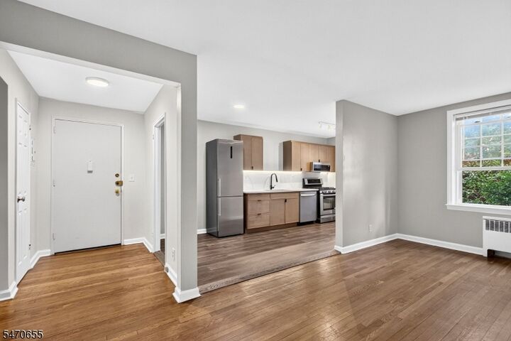 Property Photo:  101 Gates Ave E4  NJ 07042 