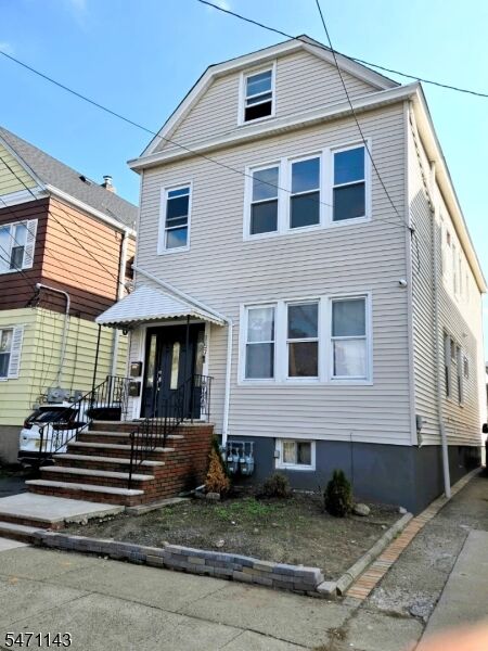 Property Photo:  157 Van Riper Ave 2  NJ 07011 