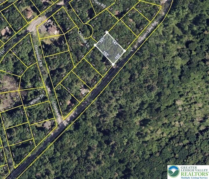 Property Photo: 767 Hidden Lake Drive PA 18302