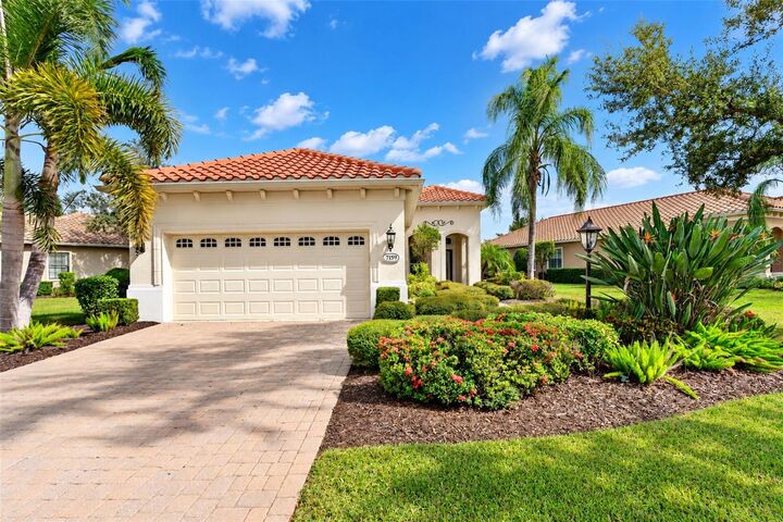Property Photo:  7159 Westhill Court  FL 34202 
