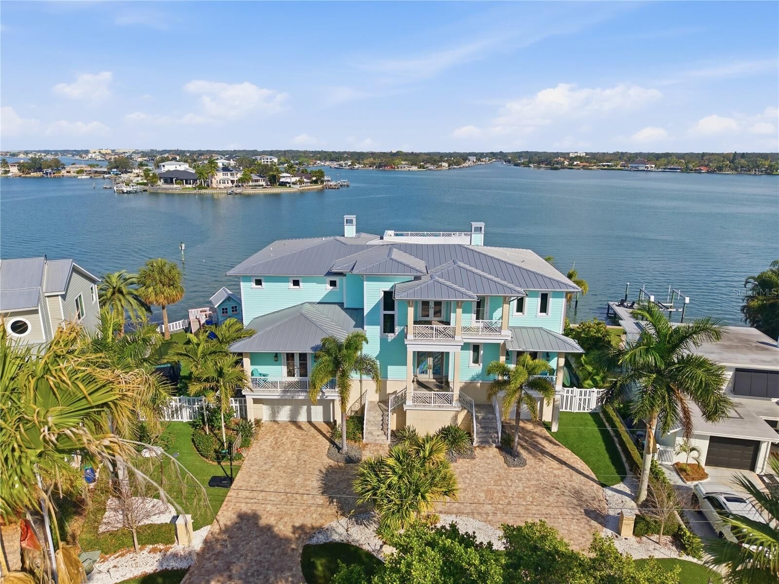 Property Photo:  391 12th Avenue  FL 33785 