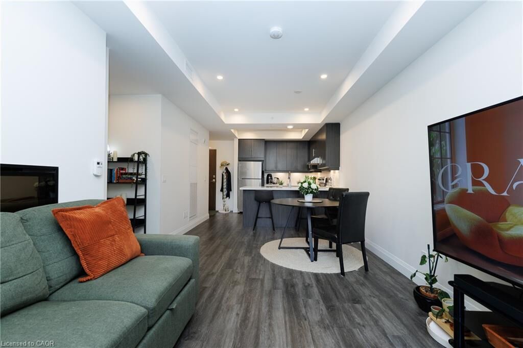Property Photo: 30 Hamilton Street S 201 ON L8B 1V8