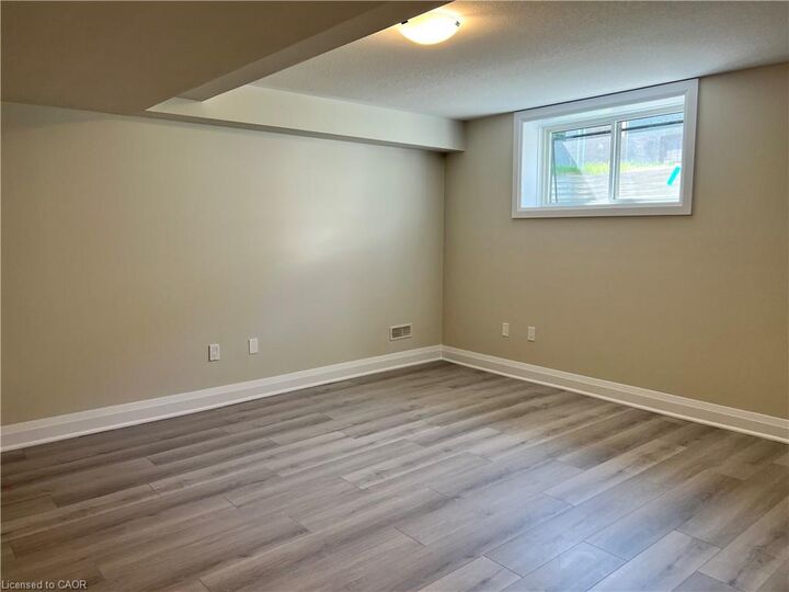 Property Photo:  237 Raspberry Place  ON N2V 0H3 