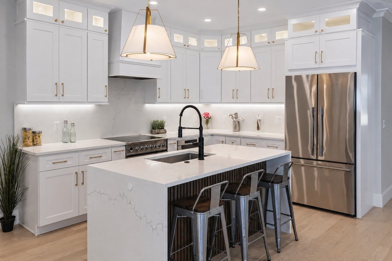 Property Photo:  11 Auburn Avenue 11A  MA 02145 