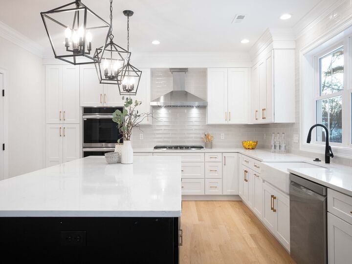 Property Photo:  2 Westlake Rd  MA 01760 