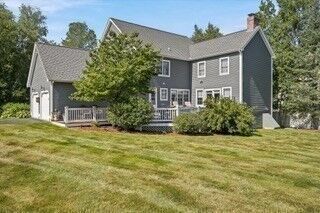 Property Photo:  7 Davis Lane  MA 01833 