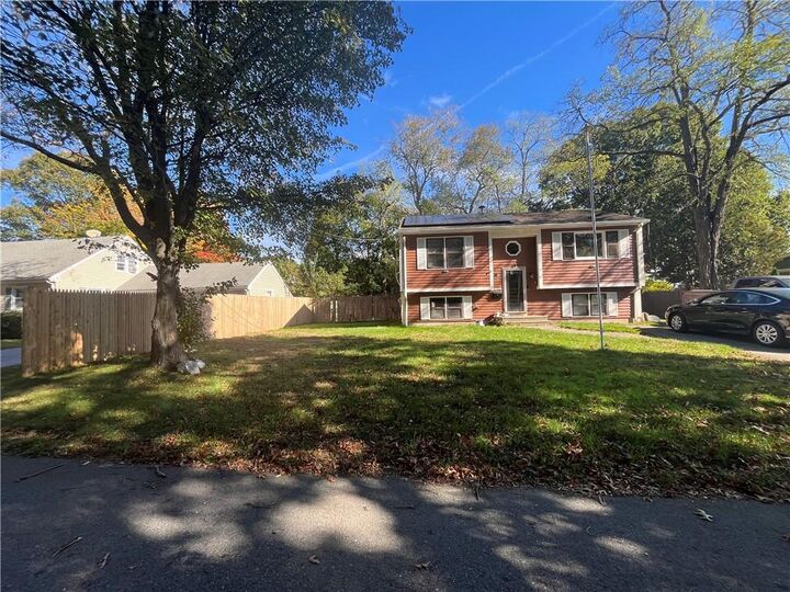 Property Photo:  39 Sachem Road  RI 02915 