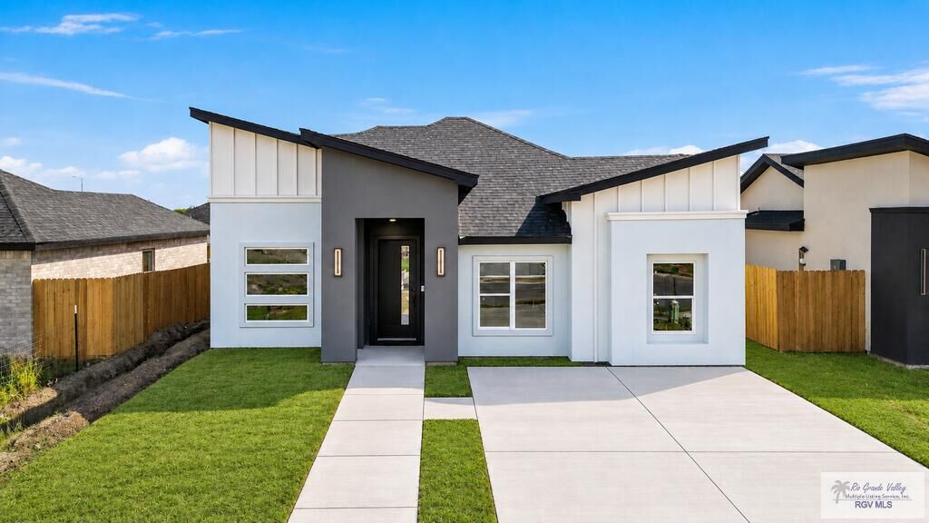 Property Photo: 1153 Miami TX 78521
