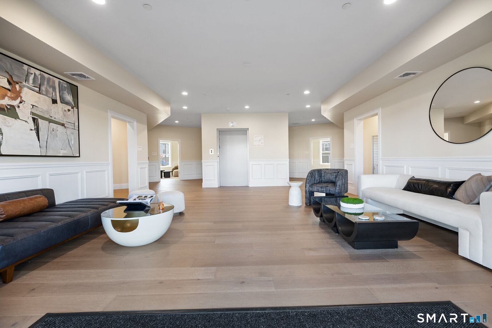 Property Photo:  55 Steele Boulevard 304  CT 06037 