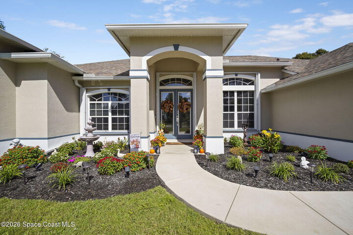 Property Photo:  874 Woodbine Drive  FL 32952 