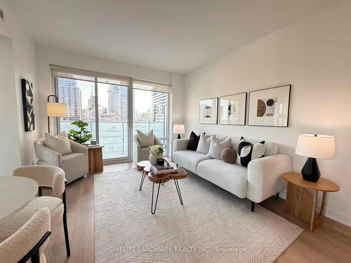 Property Photo:  501 Yonge Street 1909  ON M4Y 0G8 