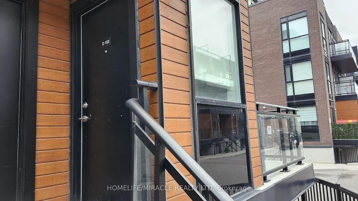 Property Photo: 5289 Highway 7 N/A D102 ON L4L 0J1