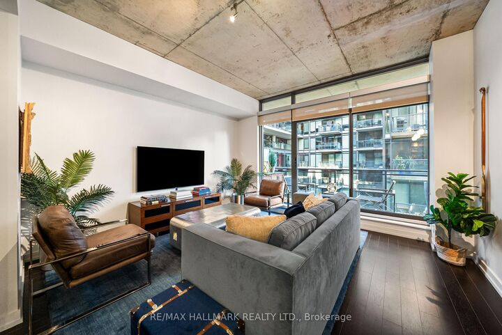 Property Photo: 10 Morrison Street 509 ON M5V 2T8
