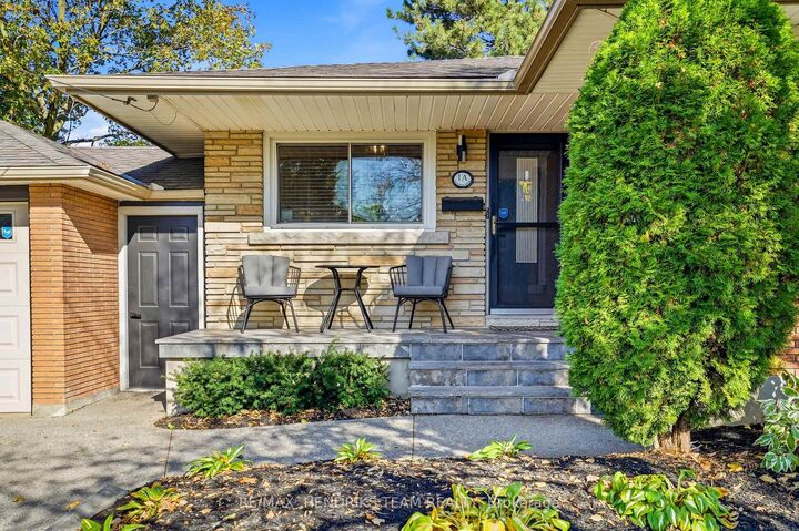 Property Photo:  1A Winston Road  ON L2M 4R1 