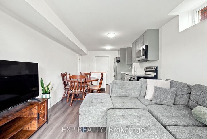 Property Photo: 39 Purdy Place ON L1C 0V2
