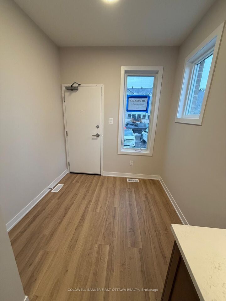 Property Photo:  330 Stargrass Private  ON K2J 6R8 