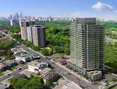 Property Photo:  1048 Broadview Avenue 309  ON M4K 2B8 