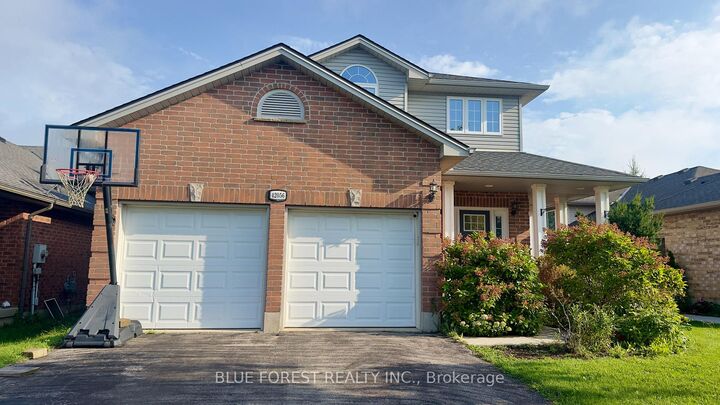 Property Photo:  42056 McBain Line  ON N5P 4P4 