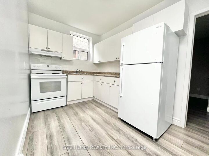 Property Photo:  2046A Danforth Avenue  ON M4C 1J6 