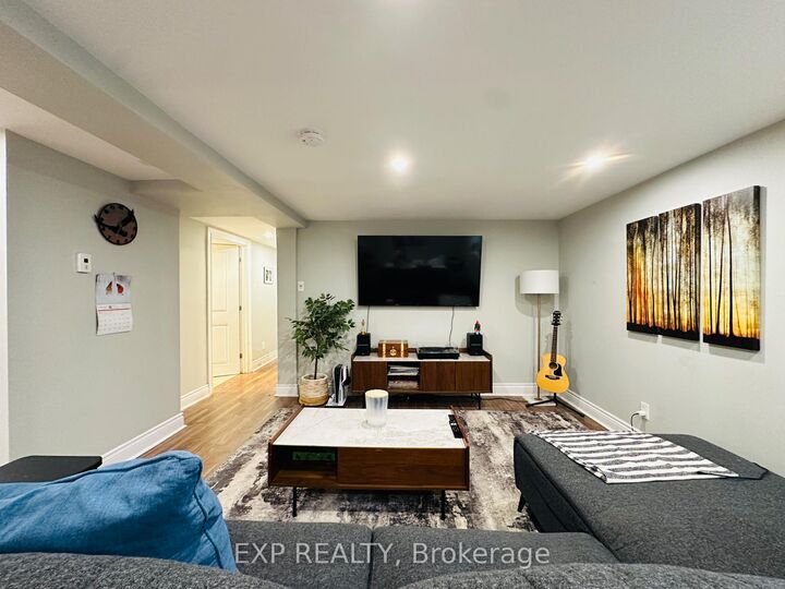 Property Photo: 2444 Blackstone Crescent B ON K1B 4H2