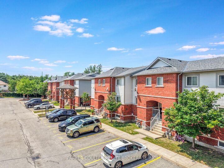 Property Photo:  241 Ferndale Drive S 37  ON L4N 0T6 