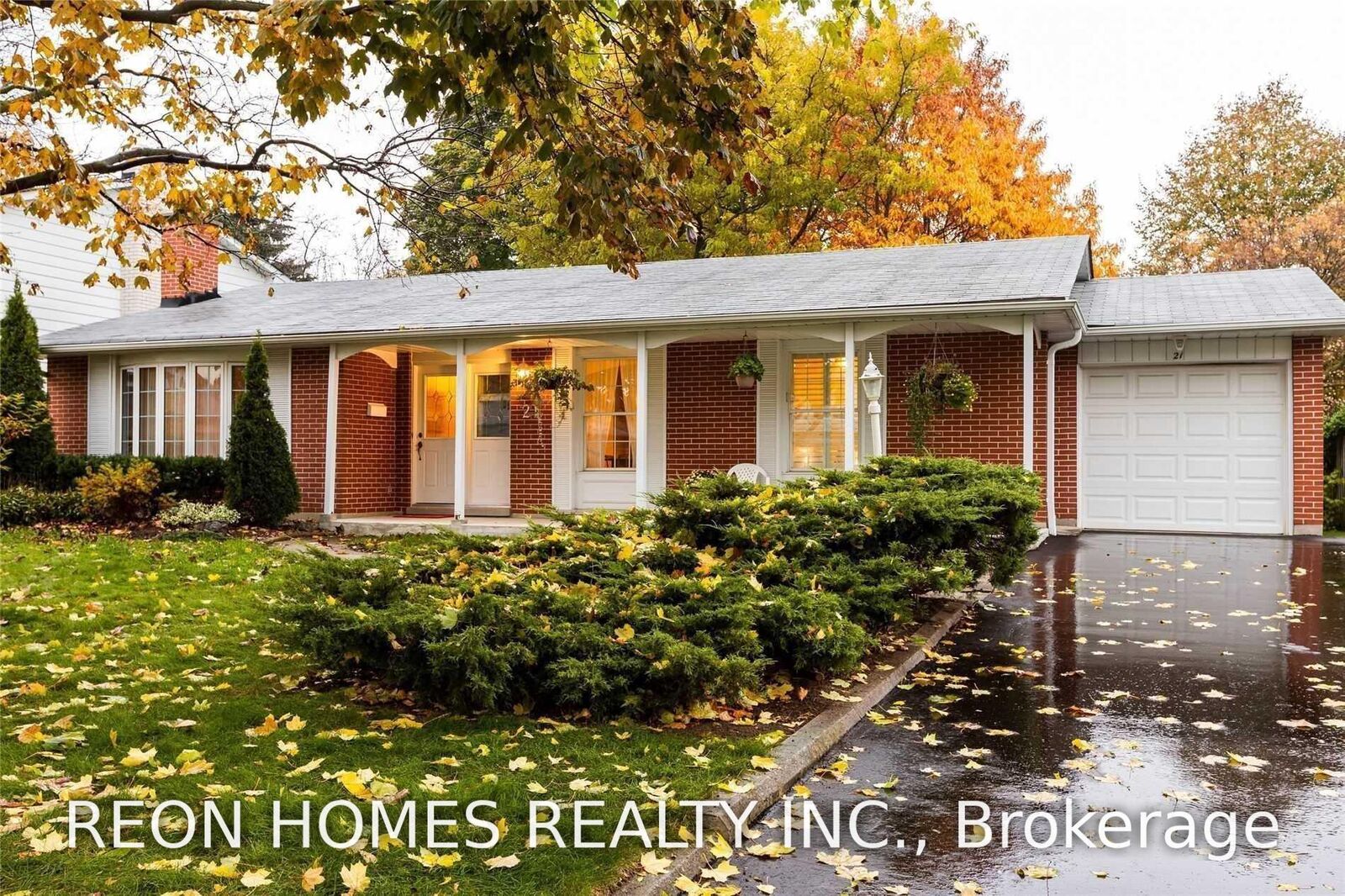 Property Photo:  21 Senator Reesors Drive (Main)  ON L3P 3E3 