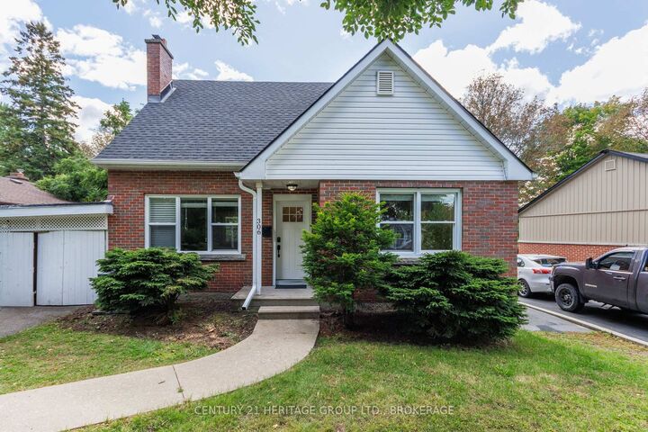Property Photo: 306 Glengarry Road ON K7M 3J9