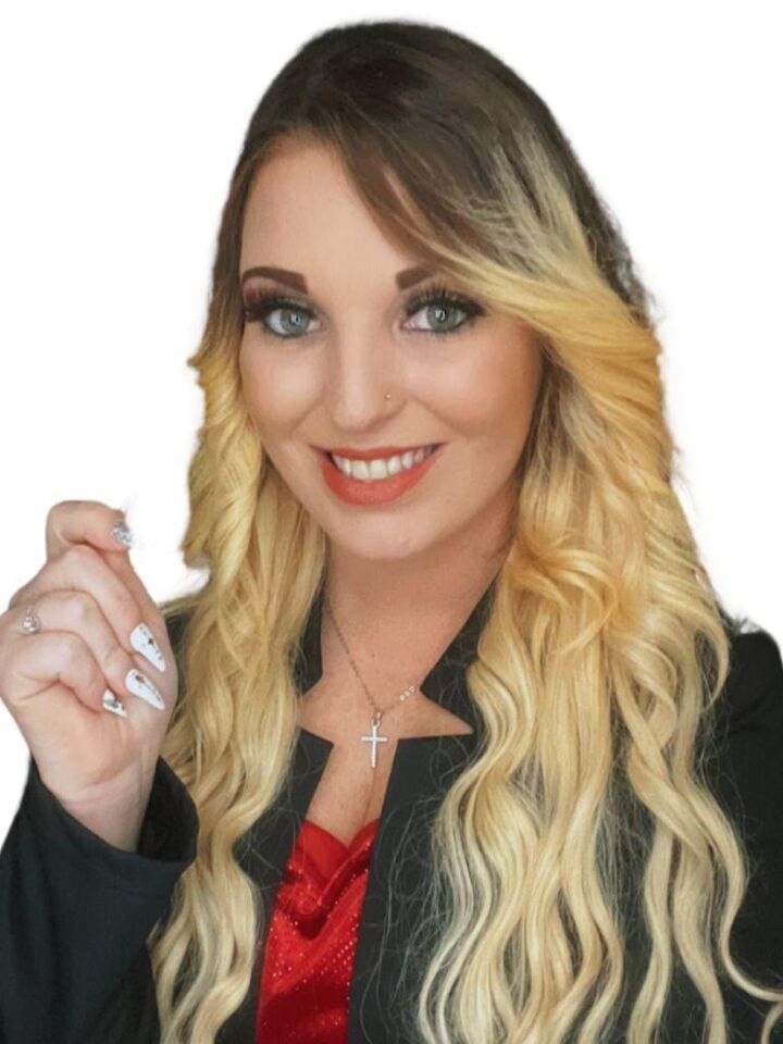 CANDICE CLARK, Real Estate Salesperson in Longview, Lenhart Properties, Inc.