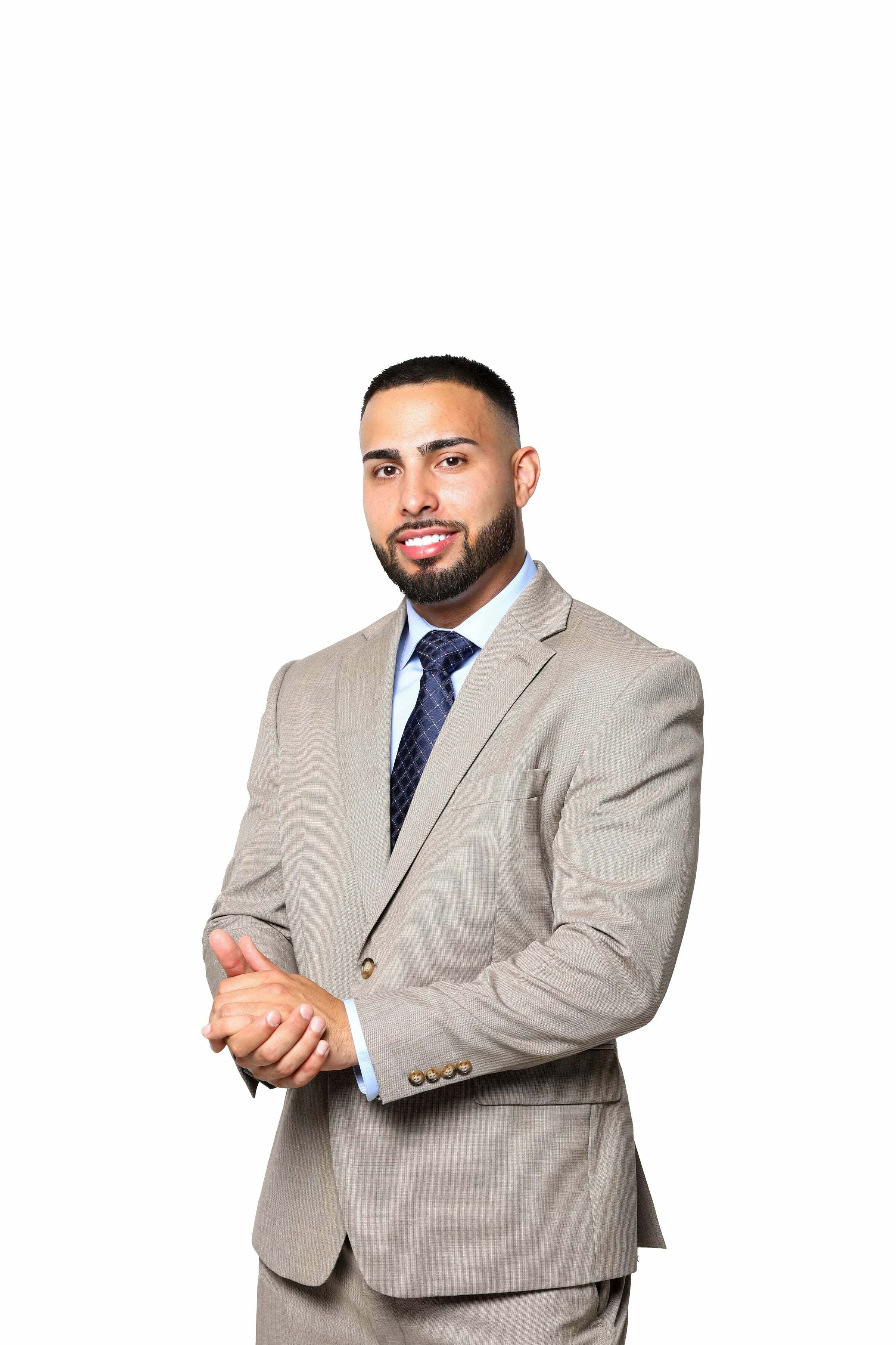 Alain Ravelo, Real Estate Salesperson in Punta Gorda, Sunstar Realty