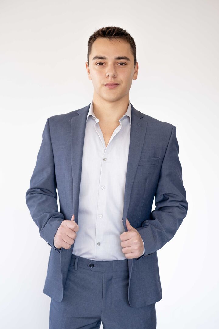 Christian Gawron,  in Birmingham, Professionals