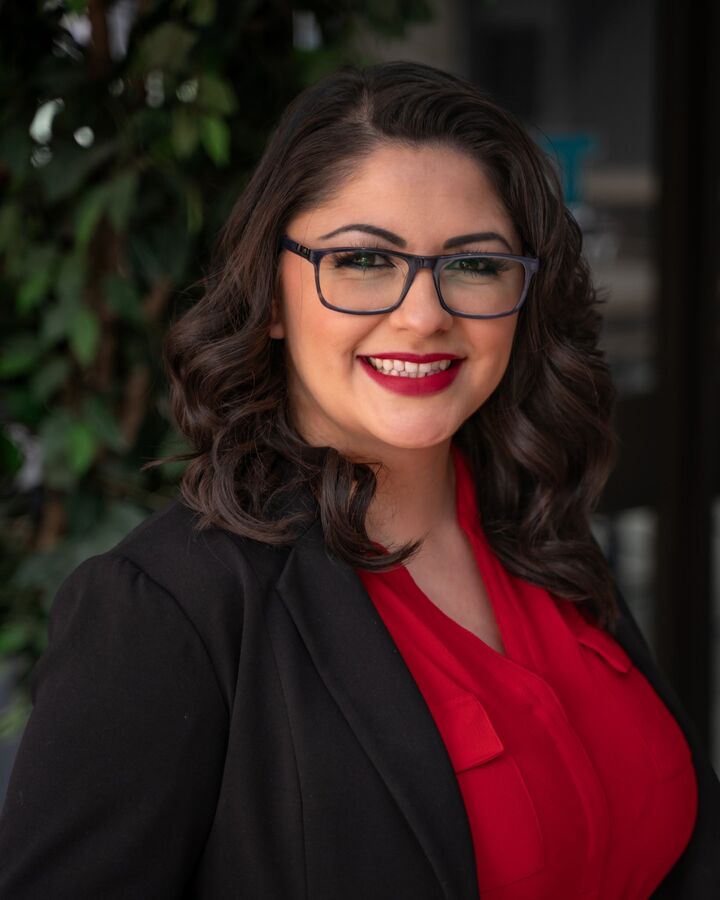 Claudia Cabello, Real Estate Salesperson in El Paso, Elevate