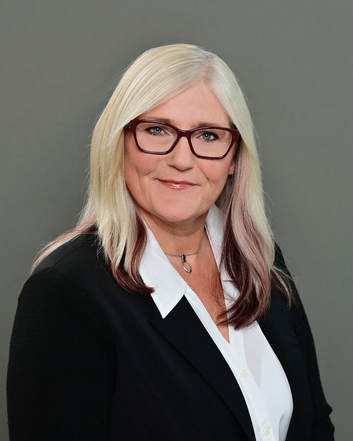 Christy Flynn-Sollman,  in Sundridge, Coldwell Banker Thompson Real Estate, Brokerage
