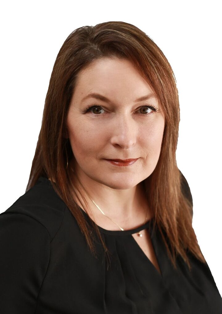 Lyse Yanke, Real Estate Salesperson in Sioux City, ProLink