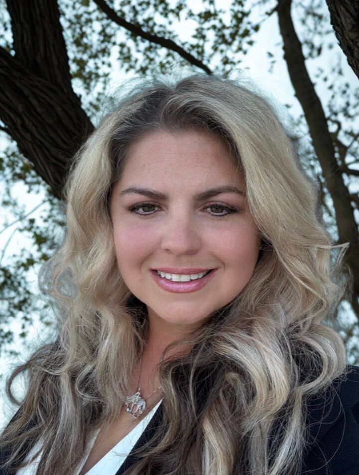 Scarlett Jones, Affiliate Broker in Shelbyville, Southern Realty