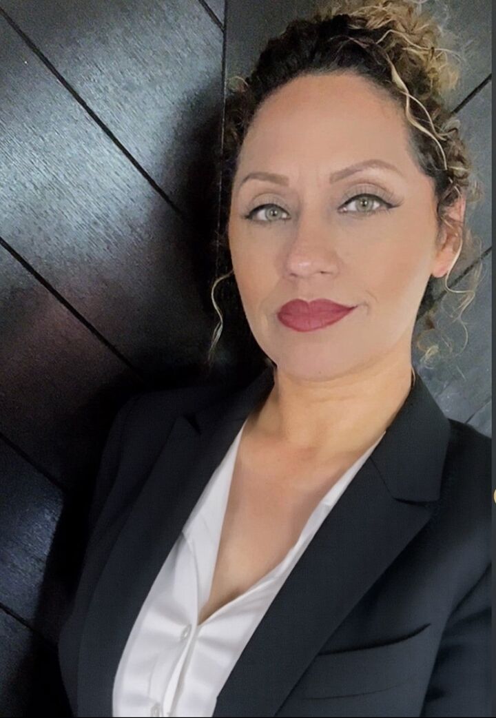 Linda Ramirez, Real Estate Salesperson in Salinas, A Property Shoppe