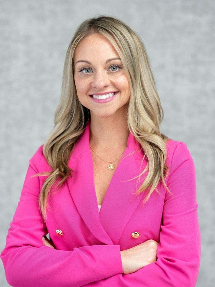 Lauren Moore, Real Estate Salesperson in Franklin, Custom Home Realty