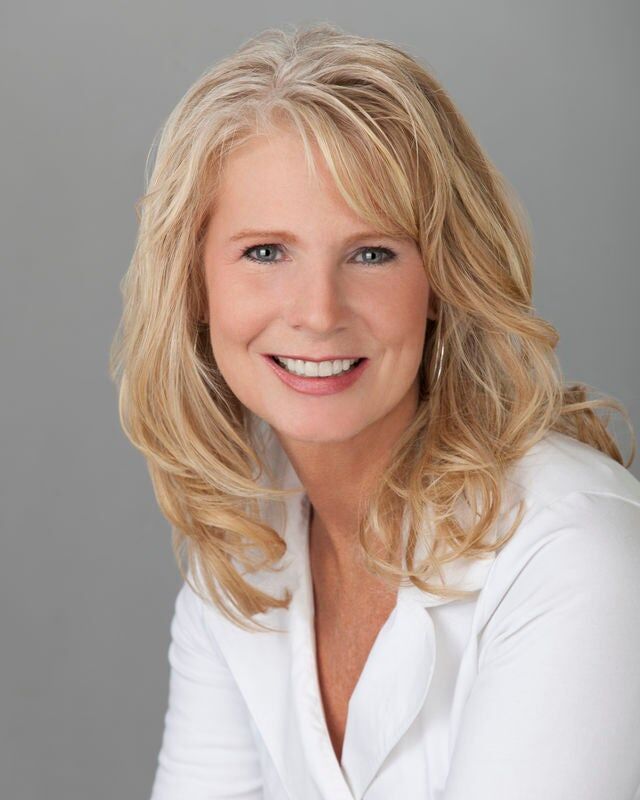 Tina Patnode, Real Estate Salesperson in Midland, Signature Realty