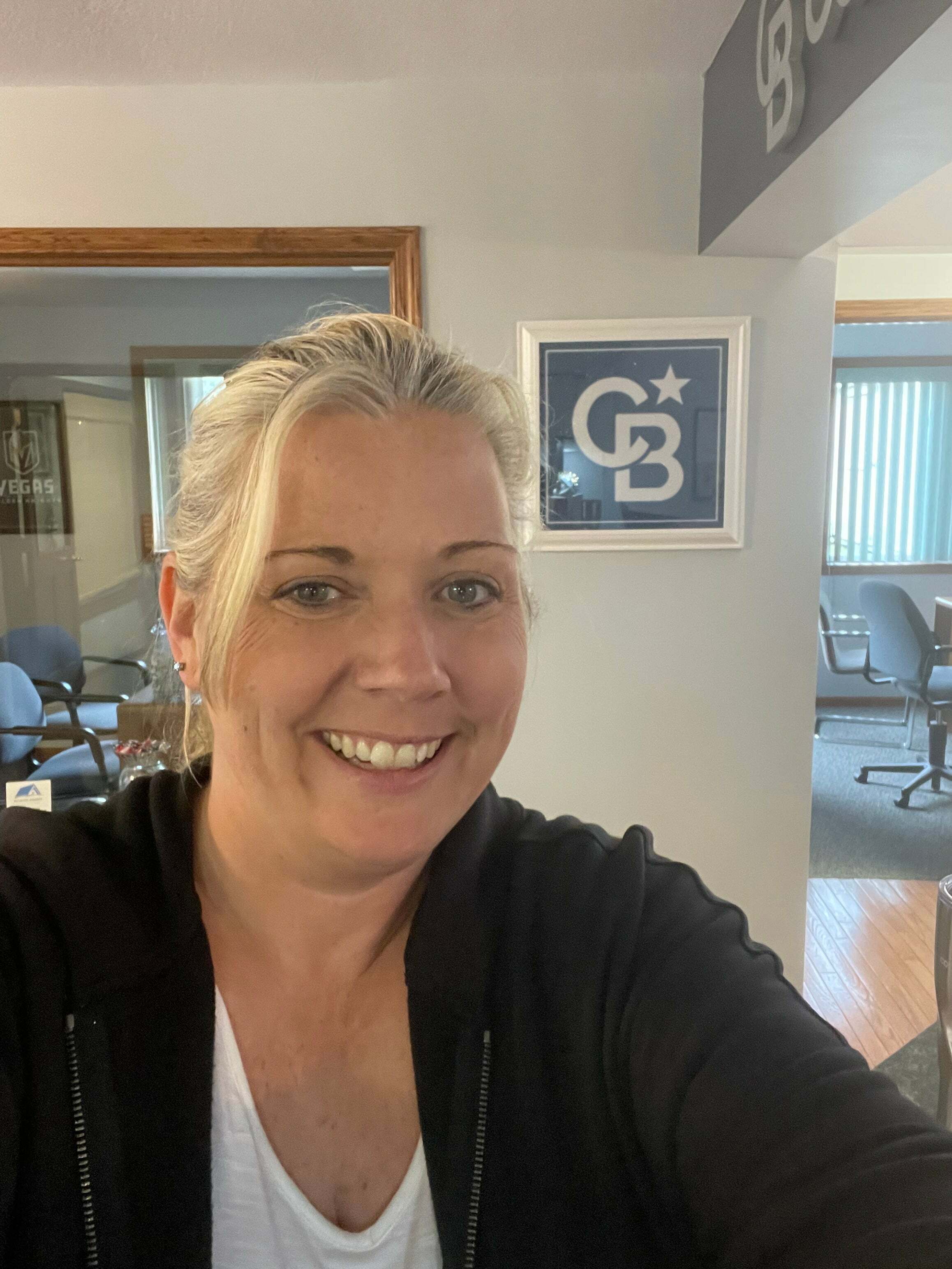 Angela Stoyak, Real Estate Salesperson in Roscommon, Schmidt Realtors