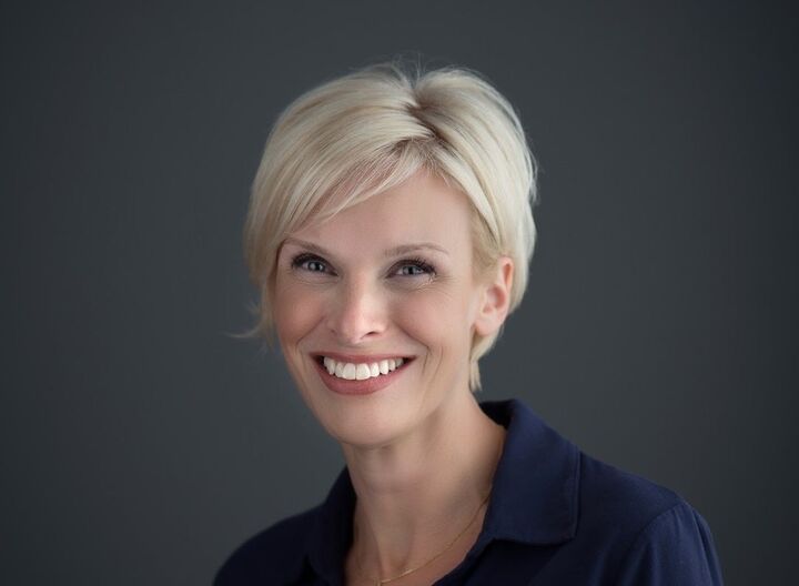 Renee Tate, Real Estate Salesperson in Camp Hill, Realty Services