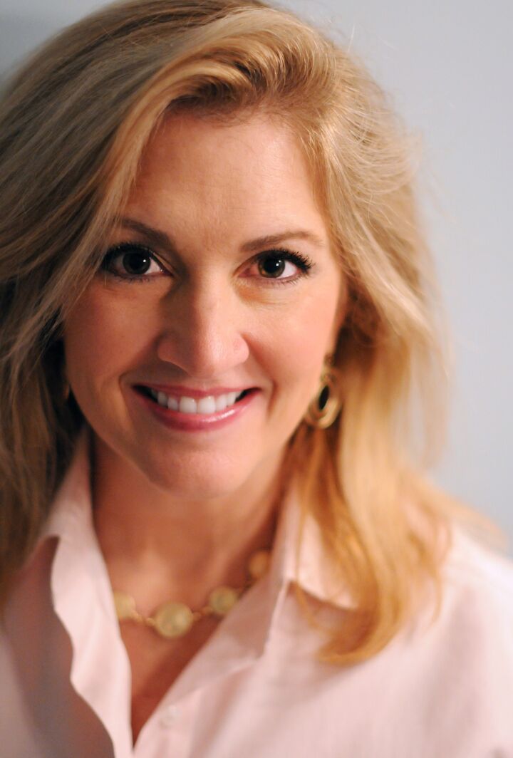 CINDY DUNN, Real Estate Salesperson in Leawood, Kansas City Homes