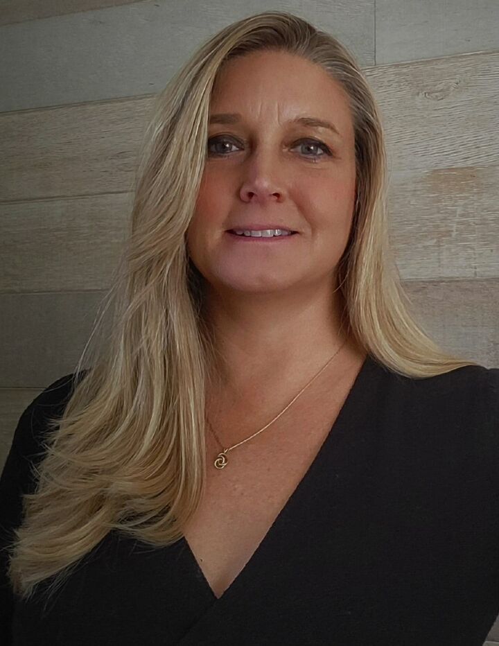 Jackelyn Sieb, Real Estate Salesperson in Brick, Solid Gold Realty