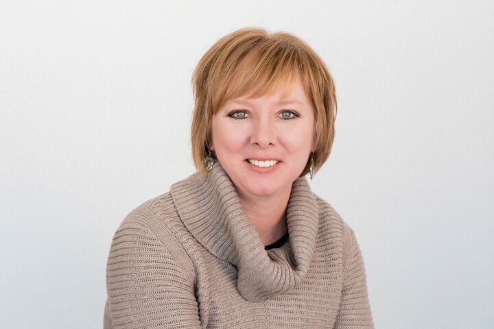 Jessica Clemens, Associate Real Estate Broker in Jamestown, Morrison Realty