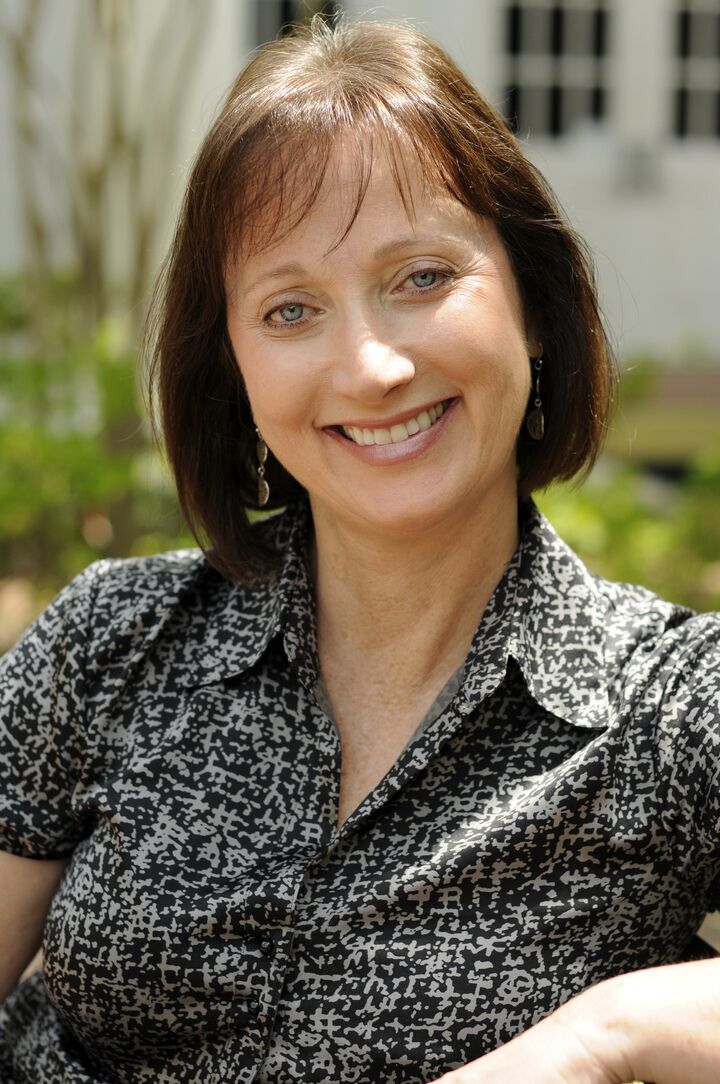 Lou Minus, Real Estate Salesperson in Summerville, Triangle Group