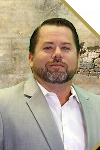 Isaac Martinez, Real Estate Salesperson in Ontario, Blackstone Realty