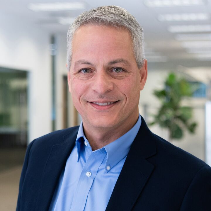 Rosendo Mercado, Real Estate Salesperson in Las Vegas, Americana